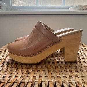 Free People Clogs (size 7)